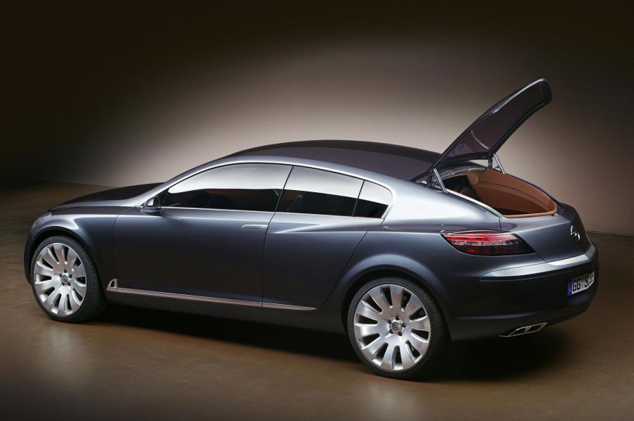  Opel Insignia Concept 2003 года  (фото 57 из 61)